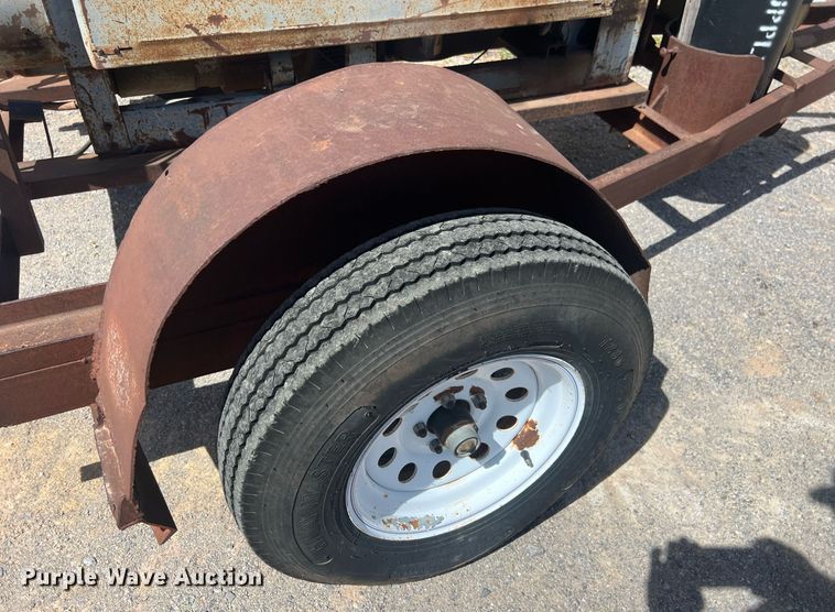 image for item EL5731 Lincoln SA-200 F-163 welder