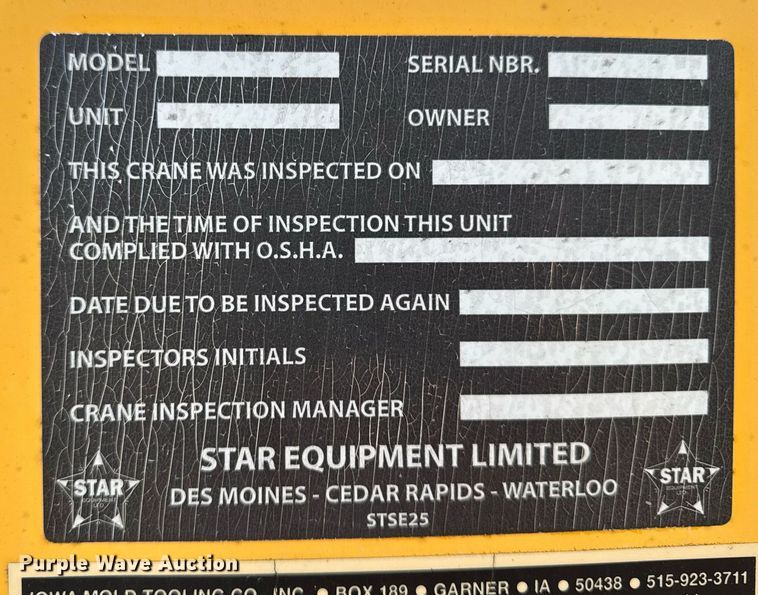 image for item EM3605 1998 International 4700 crane truck