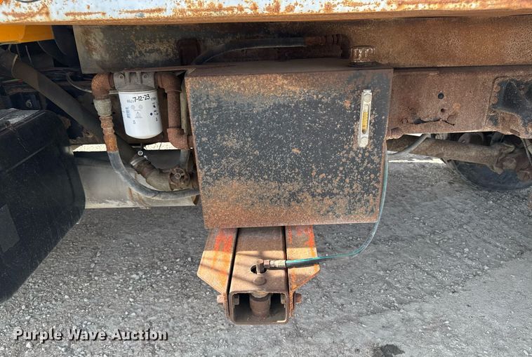 image for item EM3606 2000 GMC C8500 dump truck