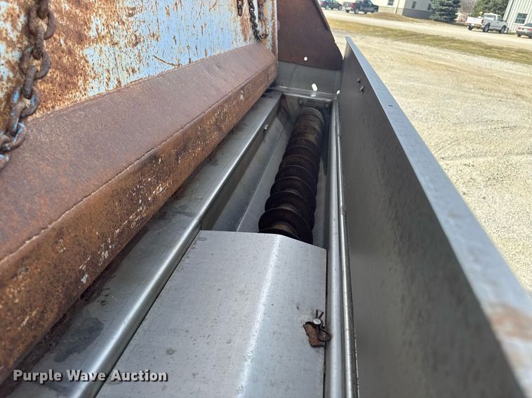 image for item EM3606 2000 GMC C8500 dump truck