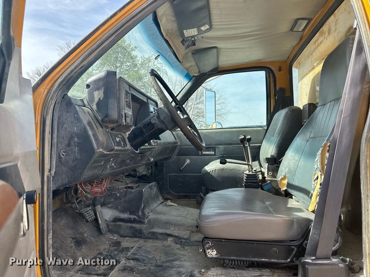 image for item EM3606 2000 GMC C8500 dump truck