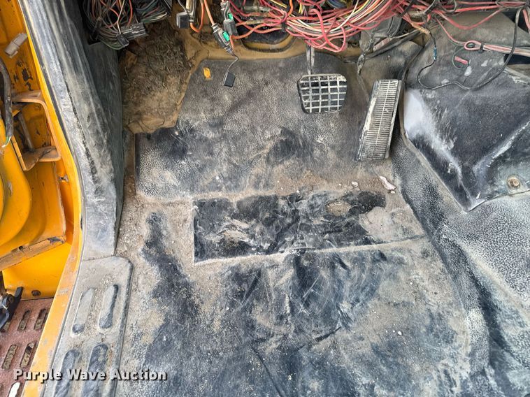 image for item EM3606 2000 GMC C8500 dump truck