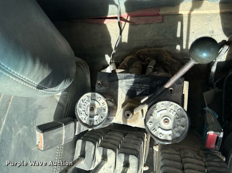 image for item EM3606 2000 GMC C8500 dump truck