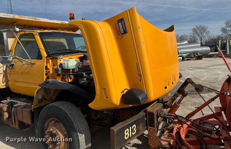 image for item EM3606 2000 GMC C8500 dump truck