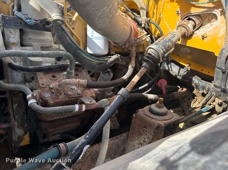 image for item EM3606 2000 GMC C8500 dump truck