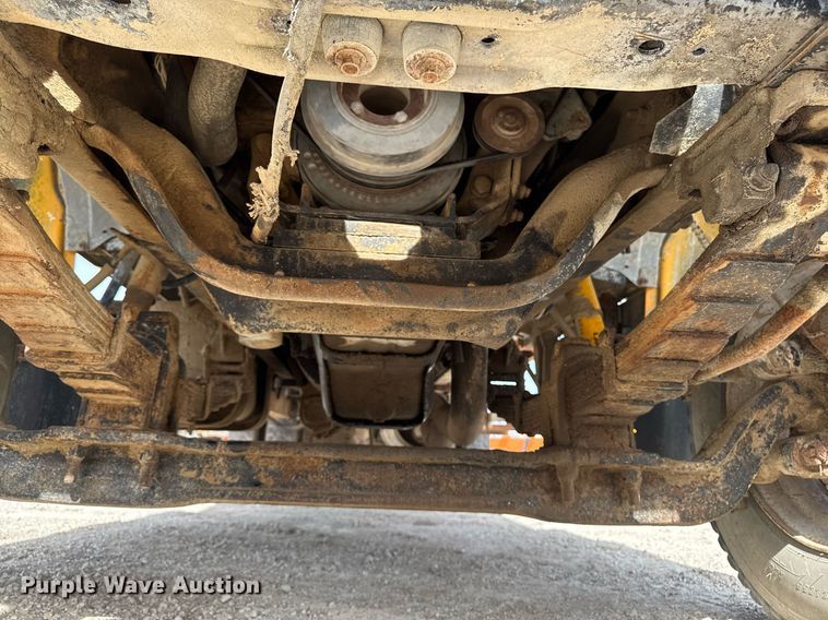 image for item EM3608 1992 Ford F800 crane truck