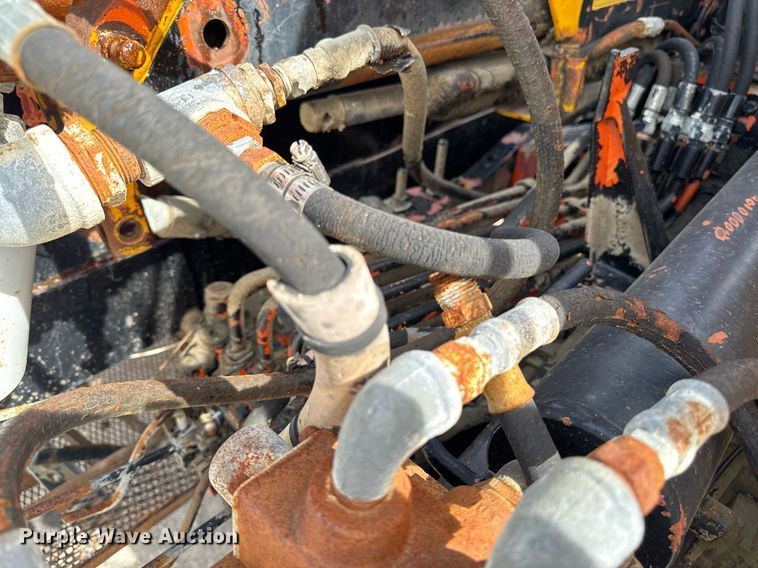 image for item EM3608 1992 Ford F800 crane truck