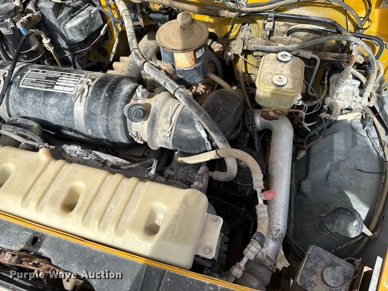 image for item EM3608 1992 Ford F800 crane truck