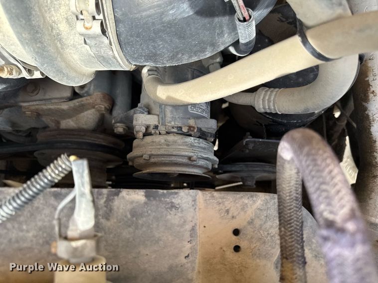 image for item EM3608 1992 Ford F800 crane truck