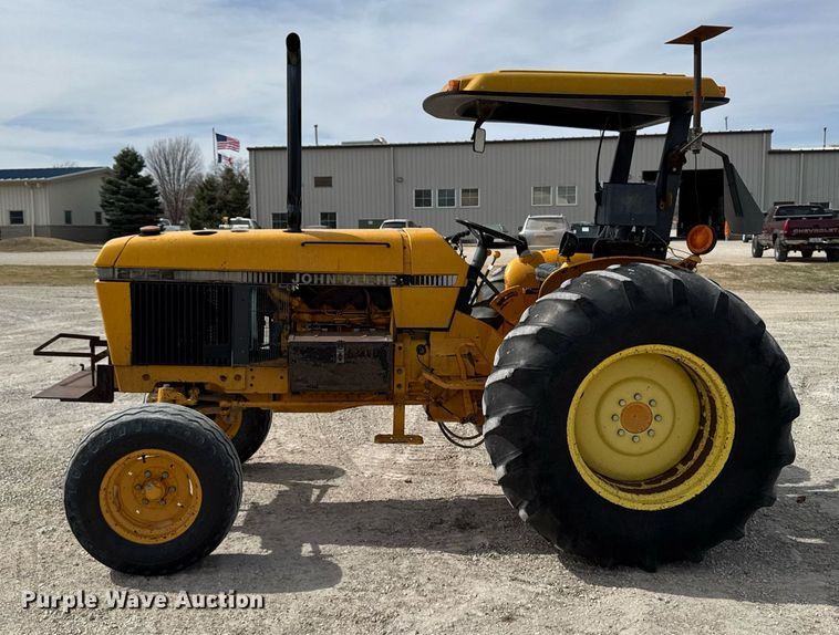 image for item EM3610 1989 John Deere 2755 tractor