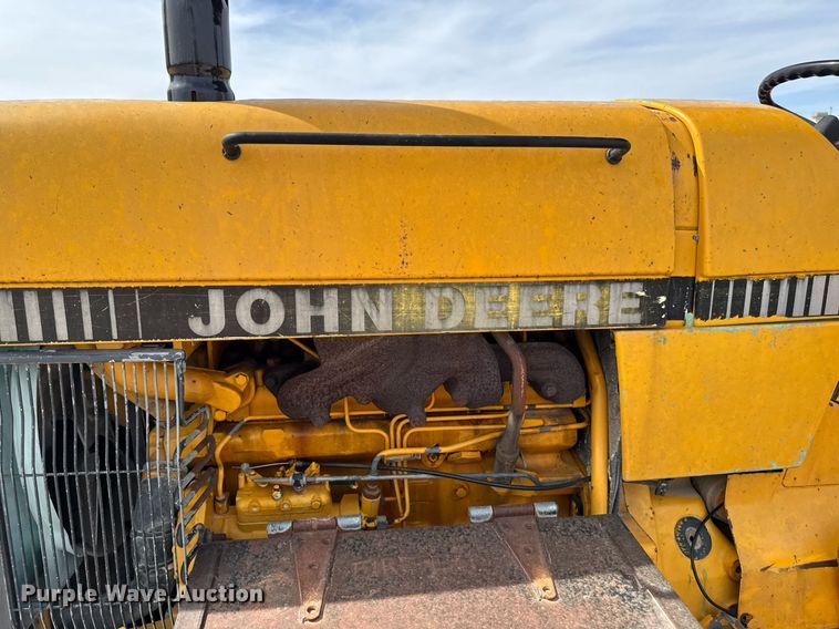 image for item EM3610 1989 John Deere 2755 tractor