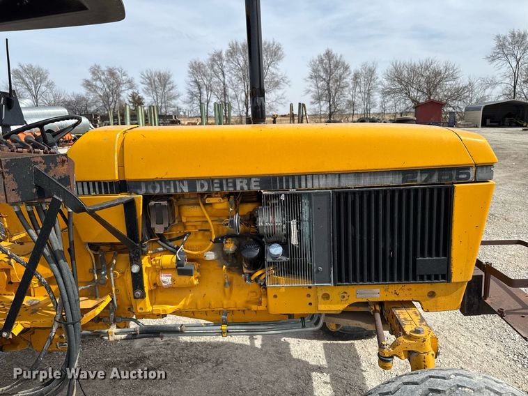 image for item EM3610 1989 John Deere 2755 tractor