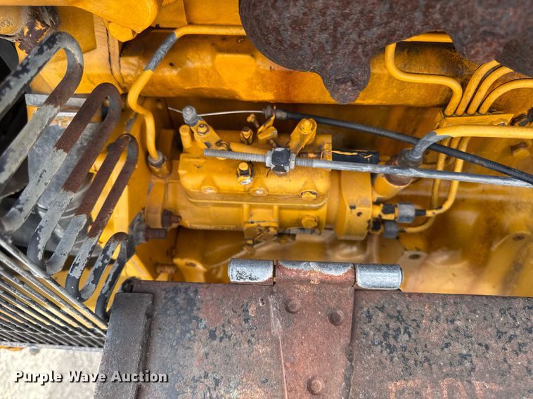 image for item EM3610 1989 John Deere 2755 tractor