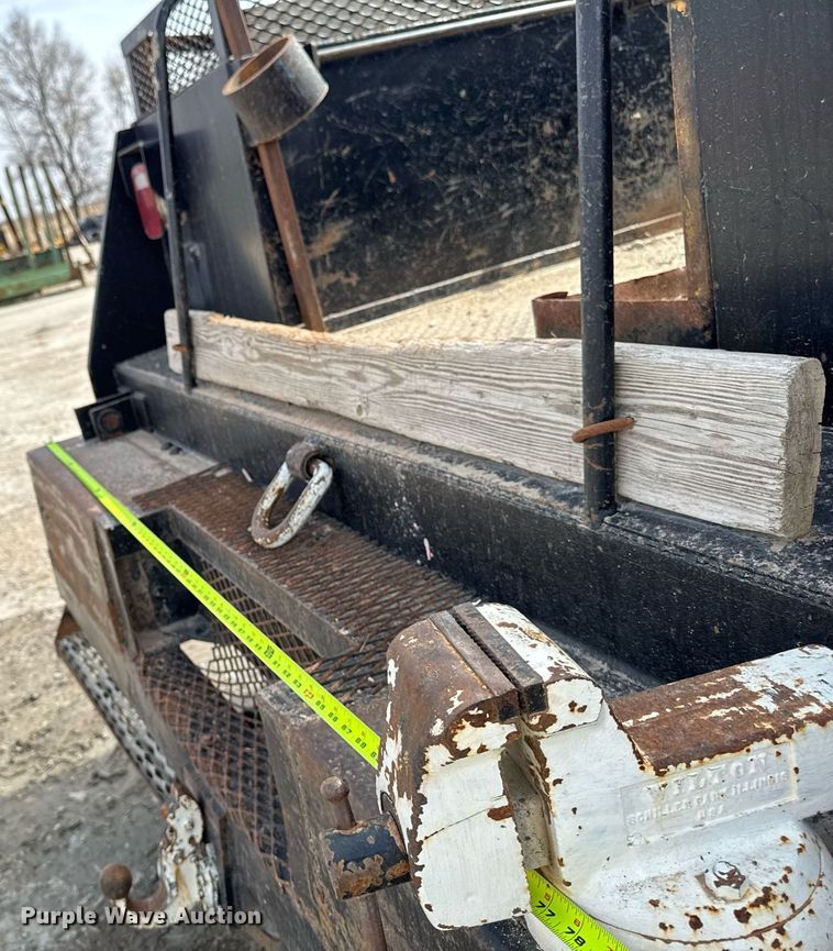 image for item EM3611 1997 GMC C7500 utility / service truck