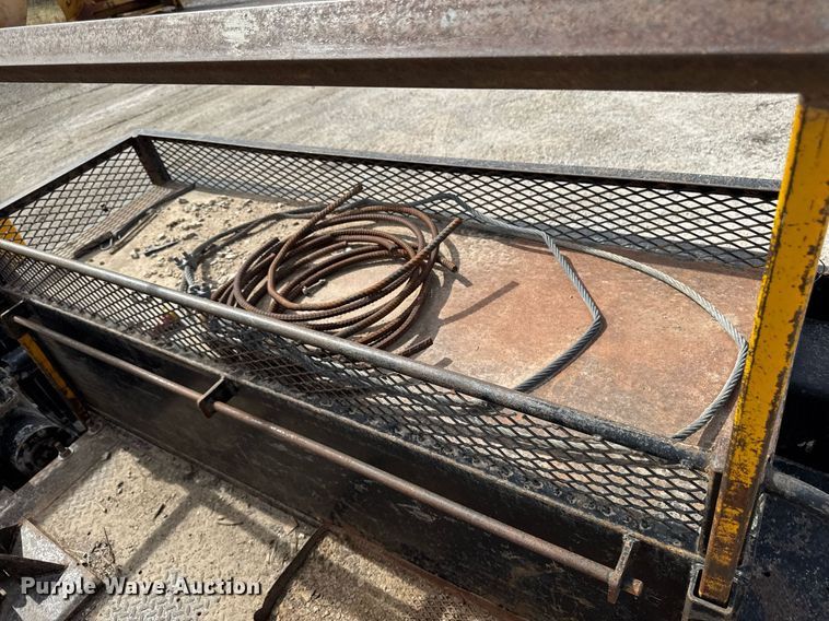 image for item EM3611 1997 GMC C7500 utility / service truck