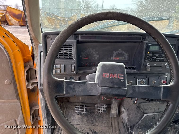 image for item EM3611 1997 GMC C7500 utility / service truck