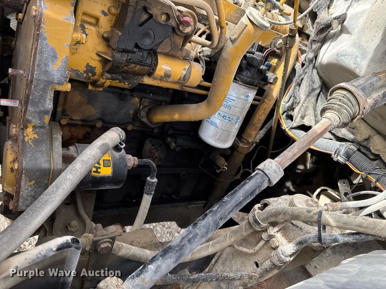 image for item EM3611 1997 GMC C7500 utility / service truck