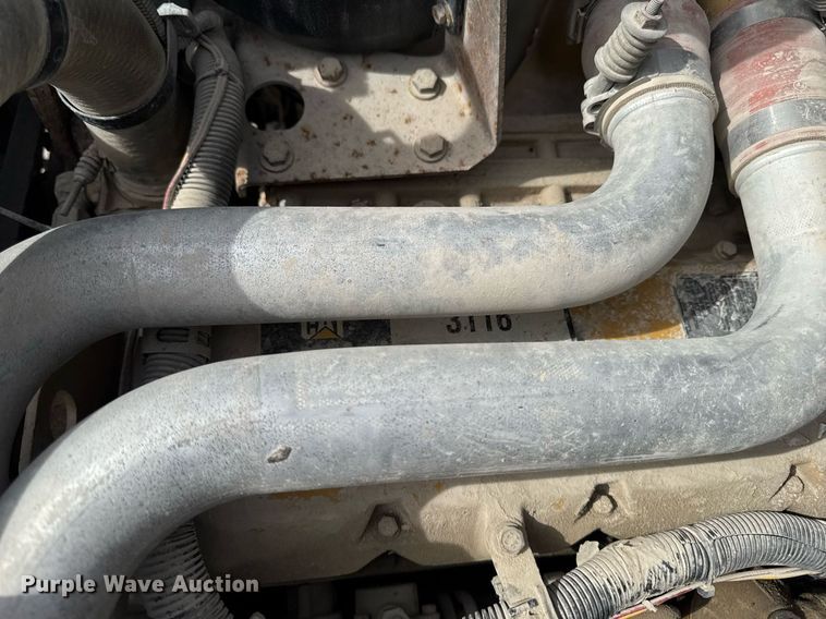 image for item EM3611 1997 GMC C7500 utility / service truck