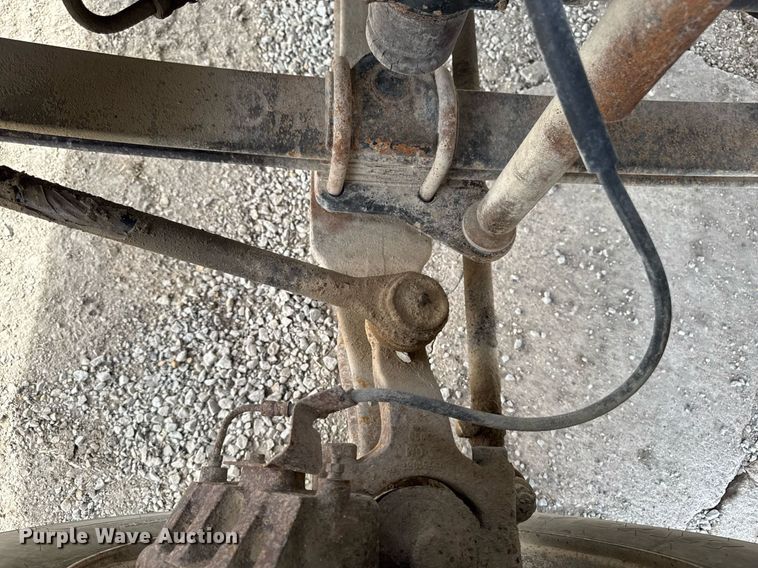 image for item EM3611 1997 GMC C7500 utility / service truck