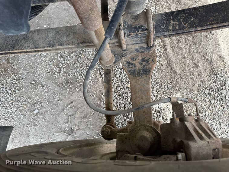 image for item EM3611 1997 GMC C7500 utility / service truck