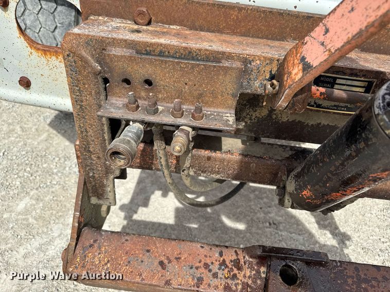 image for item EM3612 2002 International 2554  dump truck