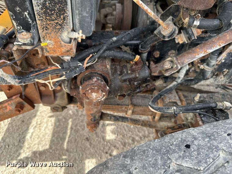 image for item EM3612 2002 International 2554  dump truck