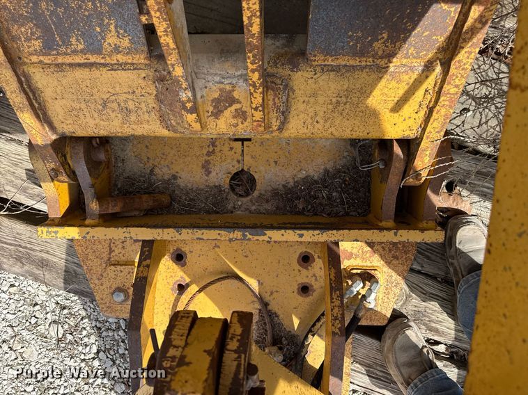 image for item EM3615 Balderson BL012 front mount lift group