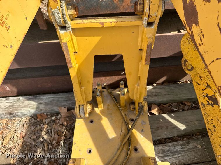 image for item EM3616 Balderson BLQ12 front mount lift group