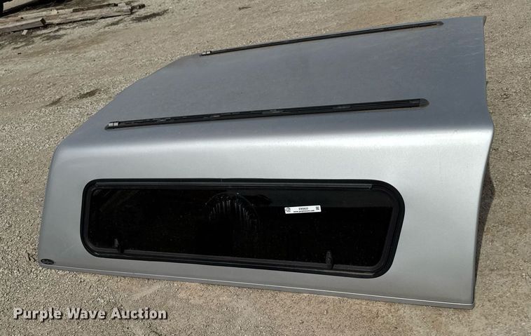 image for item EM3622 Safari pickup truck toper