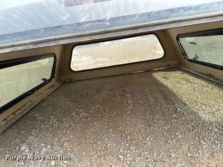 image for item EM3622 Safari pickup truck toper