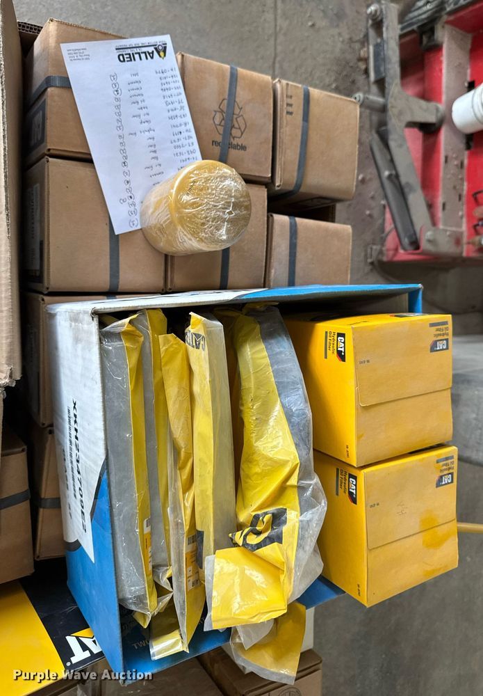 image for item EM3624 Caterpillar parts