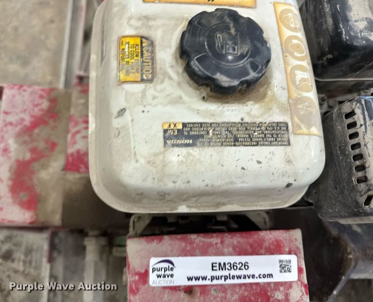 image for item EM3626 Razorback 12ECA screed