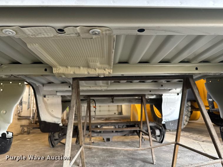 image for item EM3628 Pickup truck bed