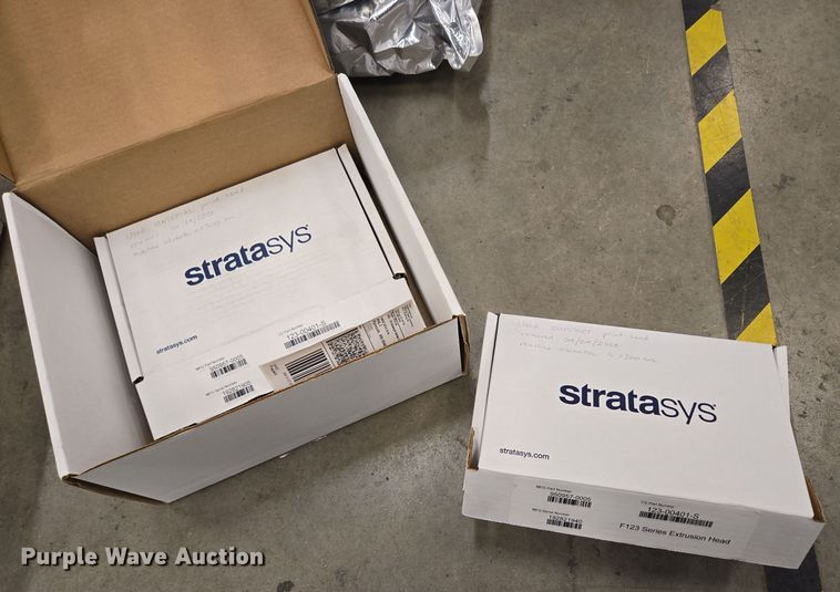 image for item EN3527 Stratasys F170 3D printer