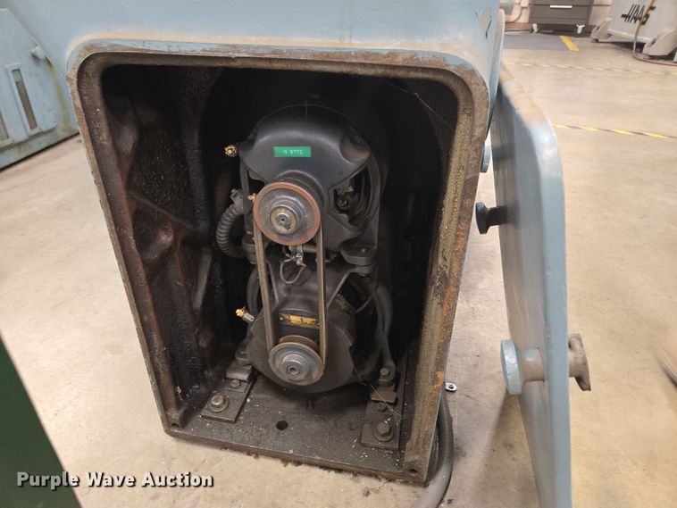 image for item EN3528 1953 Monarch lathe