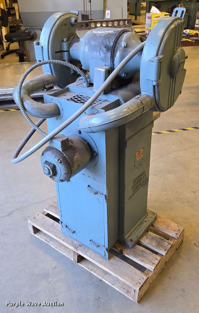 image for item EN3529 Hammond Machinery Builders Inc. ND-10 grinder