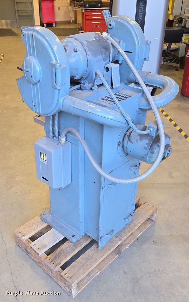 image for item EN3529 Hammond Machinery Builders Inc. ND-10 grinder