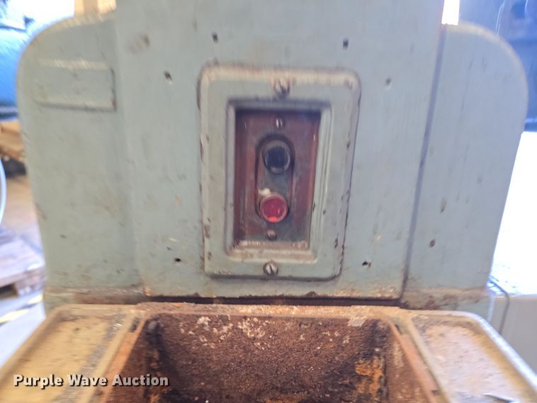 image for item EN3529 Hammond Machinery Builders Inc. ND-10 grinder