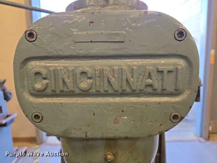 image for item EN3530 Cincinnati 2ML milling machine