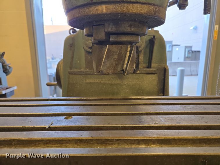 image for item EN3530 Cincinnati 2ML milling machine