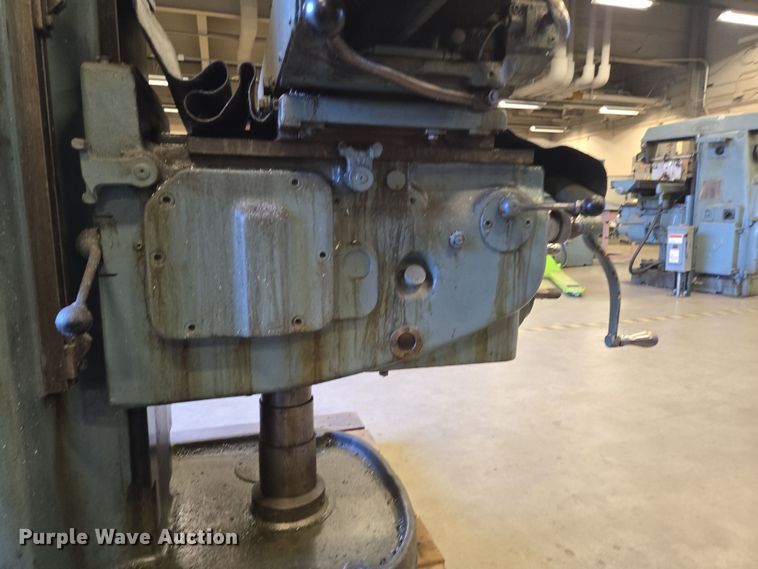 image for item EN3530 Cincinnati 2ML milling machine