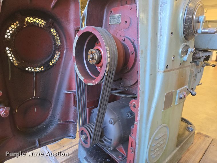 image for item EN3530 Cincinnati 2ML milling machine