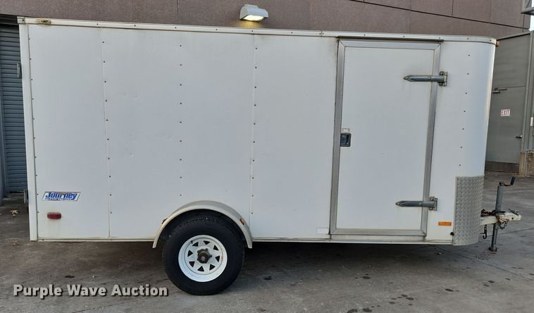 image for item EN3531 2005 Pace American Journey enclosed cargo trailer