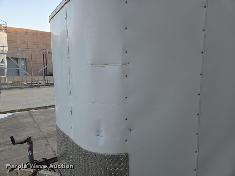 image for item EN3531 2005 Pace American Journey enclosed cargo trailer