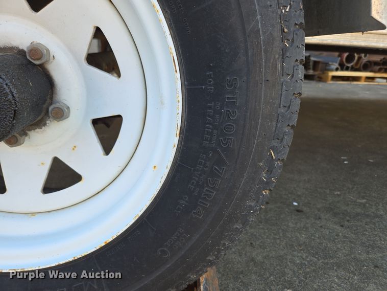 image for item EN3531 2005 Pace American Journey enclosed cargo trailer