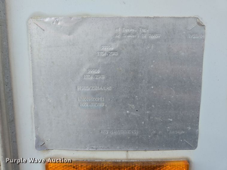 image for item EN3531 2005 Pace American Journey enclosed cargo trailer