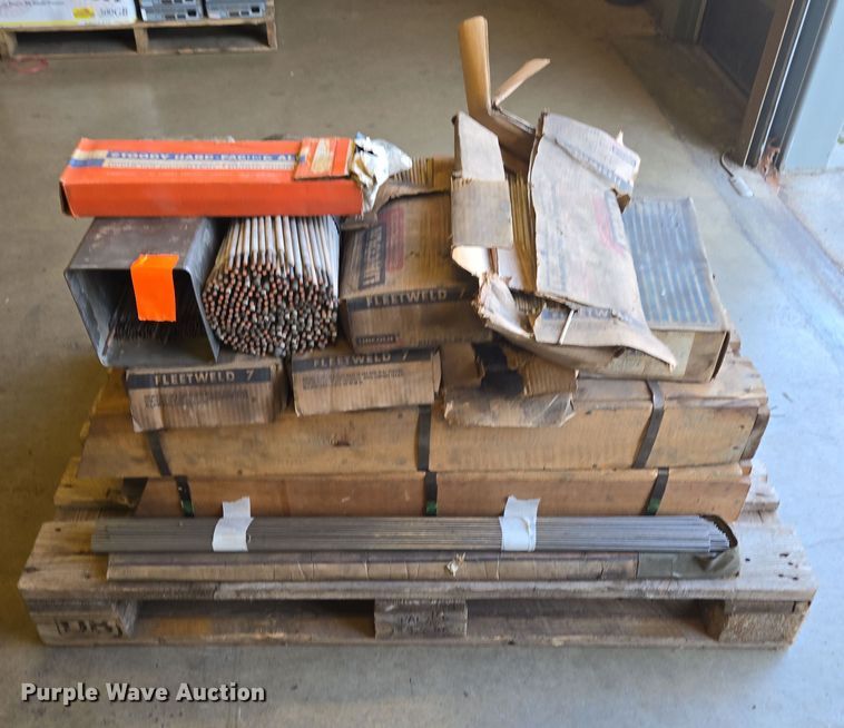 image for item EN3532 Welding electrodes