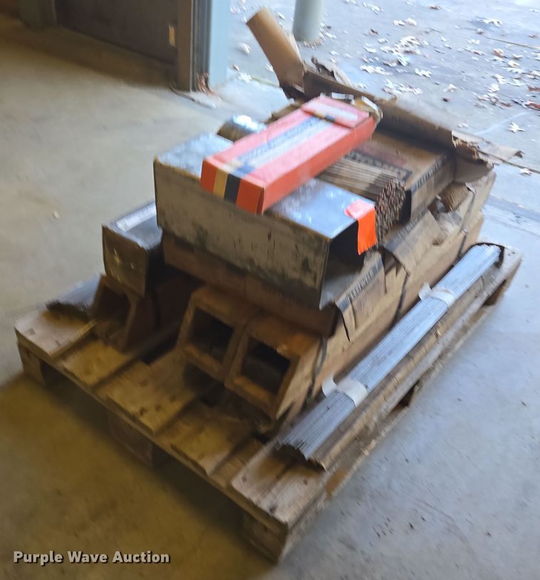 image for item EN3532 Welding electrodes