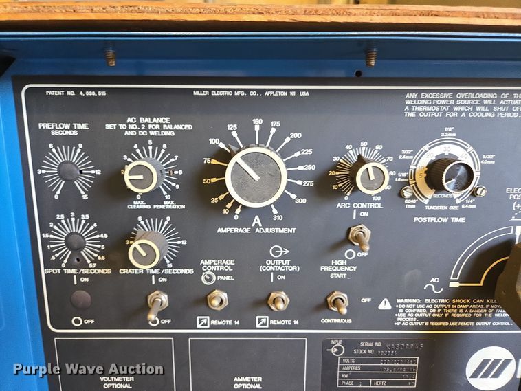image for item EN3533 1990 Miller Syncrowave 250 welder