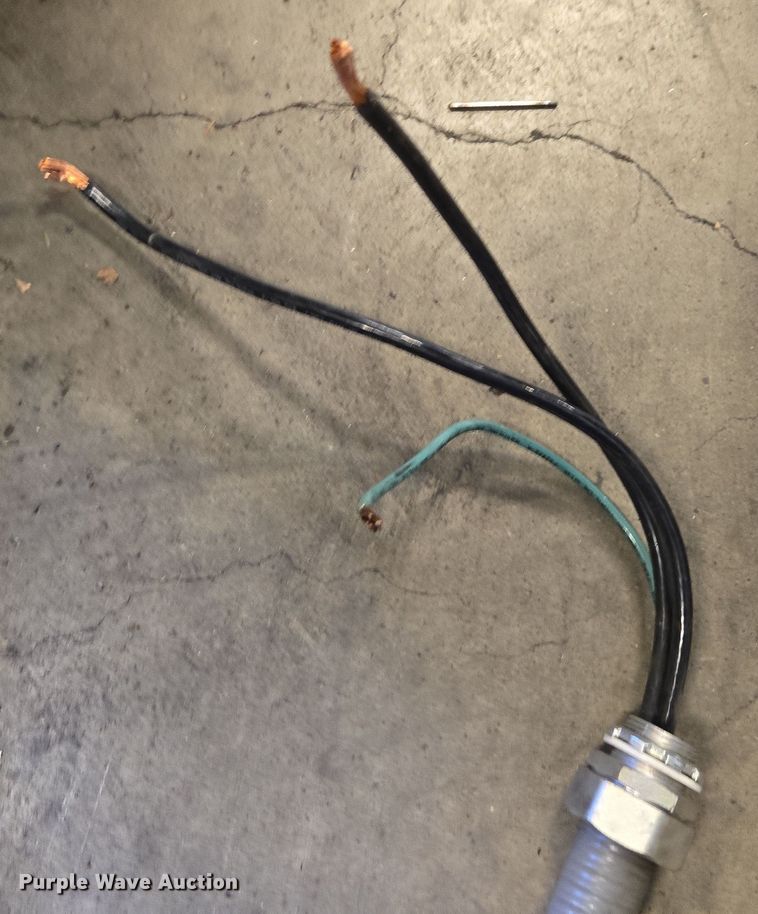 image for item EN3533 1990 Miller Syncrowave 250 welder